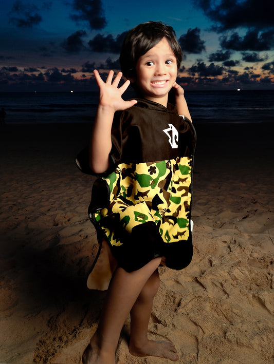 Kids’ Camo Surf Poncho - Fun and Functional Beach Changing Robe